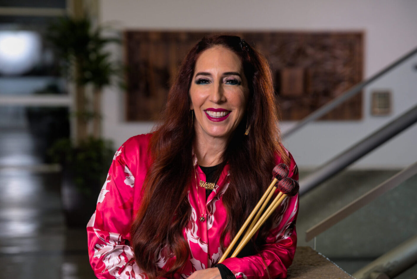 Headshot of Lynn Vartan